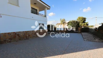 Chalet on Carrer del Riu Túria photo 59