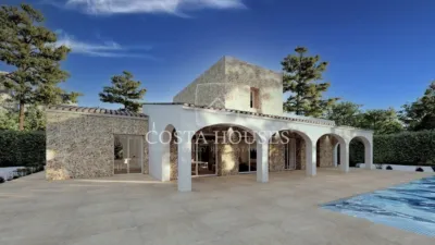 Rustic finca on Calle Llenes photo 39