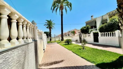 Chalet on Carrer del Río Tajo photo 24
