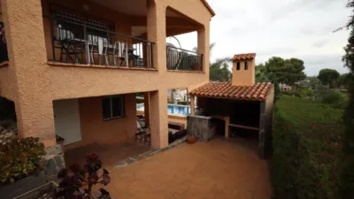 Chalet en Carrer Pinos photo 39