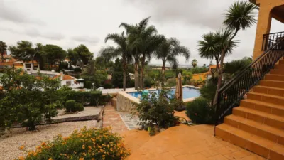 Chalet en Carrer Pinos photo 96
