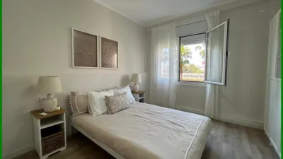 Apartment on Passeig de la Zona Franca photo 6