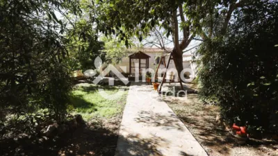 Chalet on Calle de la Amistat photo 14