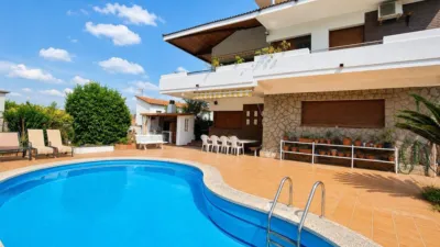 House on Carrer de la Falguera photo 4