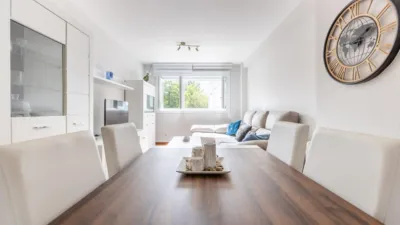 Apartment in Dorneda photo 3