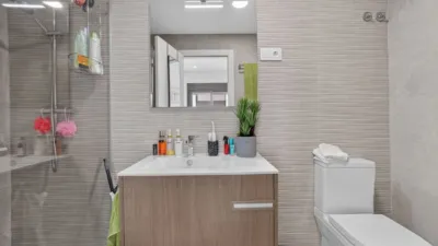 Apartment on Calle Esperanza Macarena photo 17