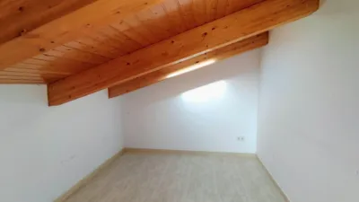 Attic in Centre photo 25
