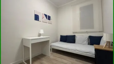 Apartment on Passeig de la Zona Franca photo 8
