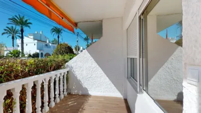 Apartment on Carrer de Manuel de Falla photo 3