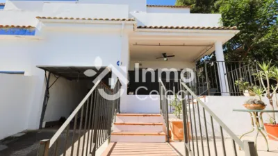 Semi-detached house on Calle Zaragoza S Perenchiza, No. 15 photo 2