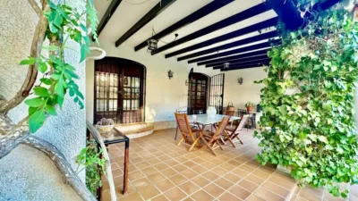 Chalet on Carrer del Limonero photo 5