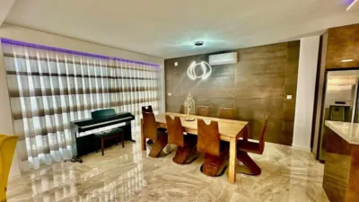 Chalet on Paseo Mayor, 1 photo 13