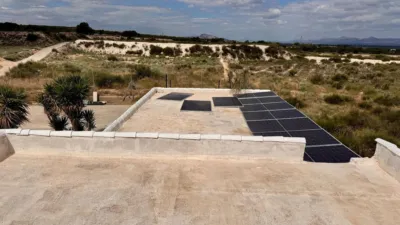 Chalet on Calle Partida Marina photo 9