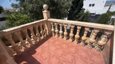 Chalet on Carrer El Taronger photo 16