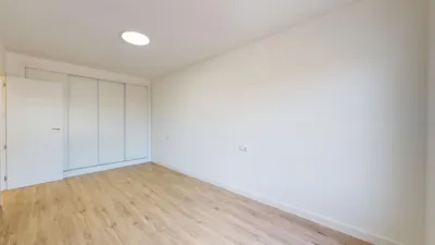 Apartment on Carrer de Manuel de Falla photo 14
