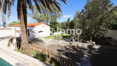 Chalet on Calle de la Amistat photo 55