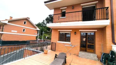 Townhouse in Castro-Urdiales photo 11