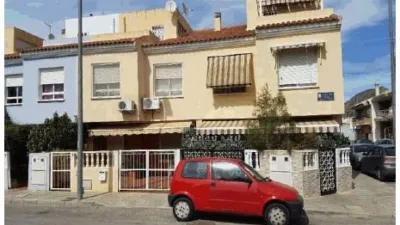 Terraced house on Calle Federico García Lorca, 4 photo 2
