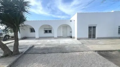 Chalet on Calle Partida Marina photo 3
