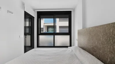 Apartment on Calle del Maestro Francisco Casanovas photo 13