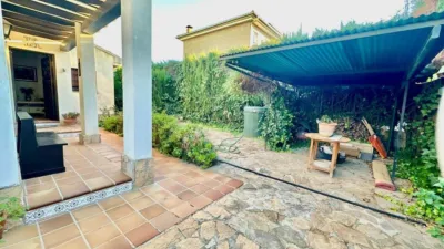 Chalet on Carrer del Limonero photo 24