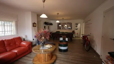 Chalet en Carrer Pinos photo 6