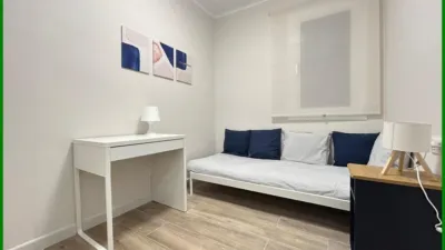 Apartment on Passeig de la Zona Franca photo 7