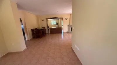 Chalet on Carrer El Taronger photo 3