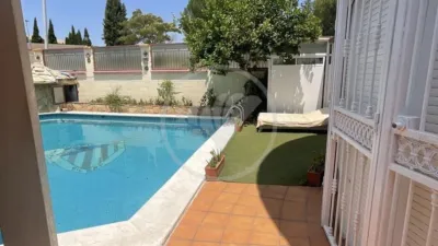 Chalet on Hortensia Street photo 2