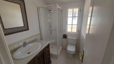 Casa en venta en Avenida Primero de Mayo, 26, Parque Holandés (La Oliva) de 298.900 €