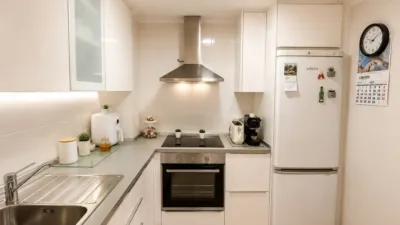 Apartment in Bus Station photo 5