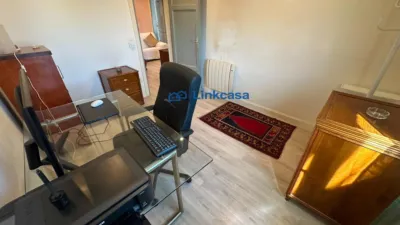 Apartment on Calle de Sanz Raso photo 26