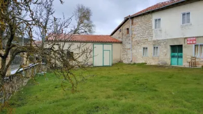 Terraced house on Calle Fundacion Atapuerca, No. 2 photo 3