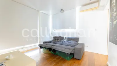 Penthouse on Cirilo Amorós Street photo 12