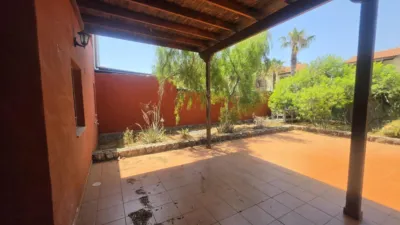 Casa en venta en Avenida Primero de Mayo, 26, Parque Holandés (La Oliva) de 298.900 €