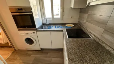 Apartment on Calle de Sanz Raso photo 37