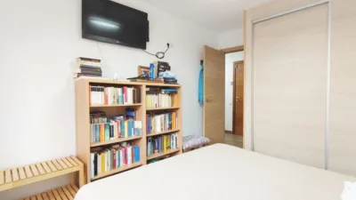 Apartment on Passeig Colom photo 13