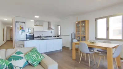 Apartment on Passeig Colom photo 16