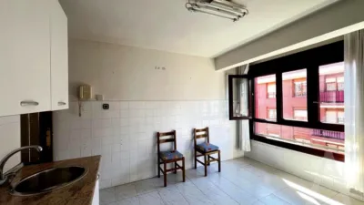 Piso en calle Egetiaga-Vribarri photo 4