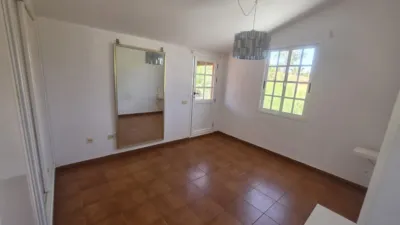 Casa en venta en Avenida Primero de Mayo, 26, Parque Holandés (La Oliva) de 298.900 €
