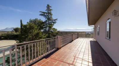 Chalet on Calle 163 Avenida de los Alamos photo 41