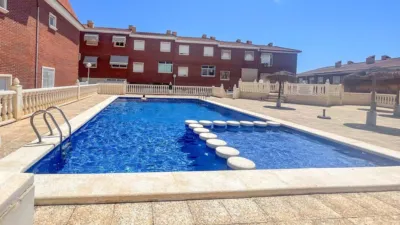 Terraced House in Carrer de Logroño photo 51