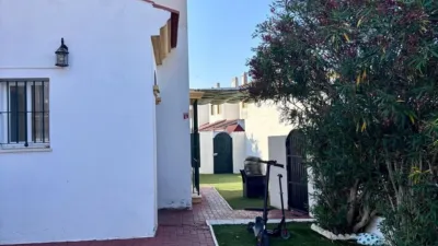 Townhouse for sale in El Catalán photo 8