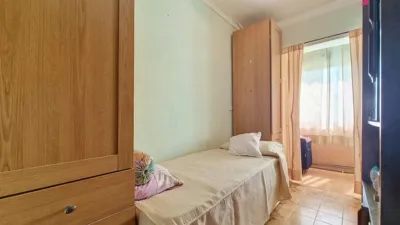 Apartment on Avenida de Carabanchel Alto photo 12