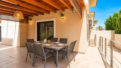 Chalet on Carrer Manacor photo 5
