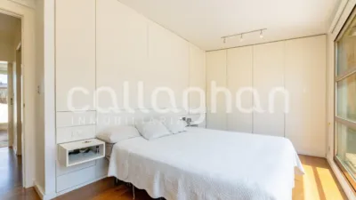 Penthouse on Cirilo Amorós Street photo 19