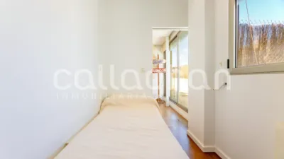 Penthouse on Cirilo Amorós Street photo 26