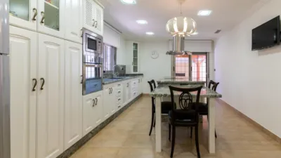 Chalet on Carrer Manacor photo 24