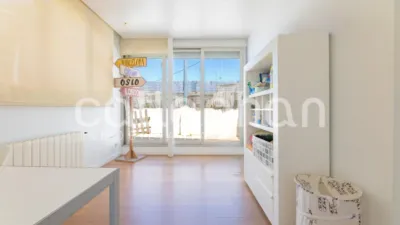 Penthouse on Cirilo Amorós Street photo 22