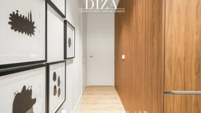 Apartment on Calle de Diego de León photo 28